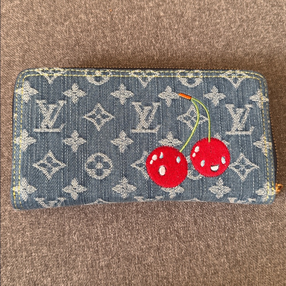 🍒 Denim Zippy Wallet | Monogram | Playful 🍒 - Picture 13 of 16